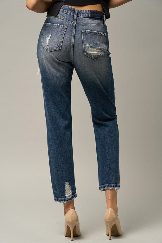 HIGH WAIST STRAIGHT JEANS