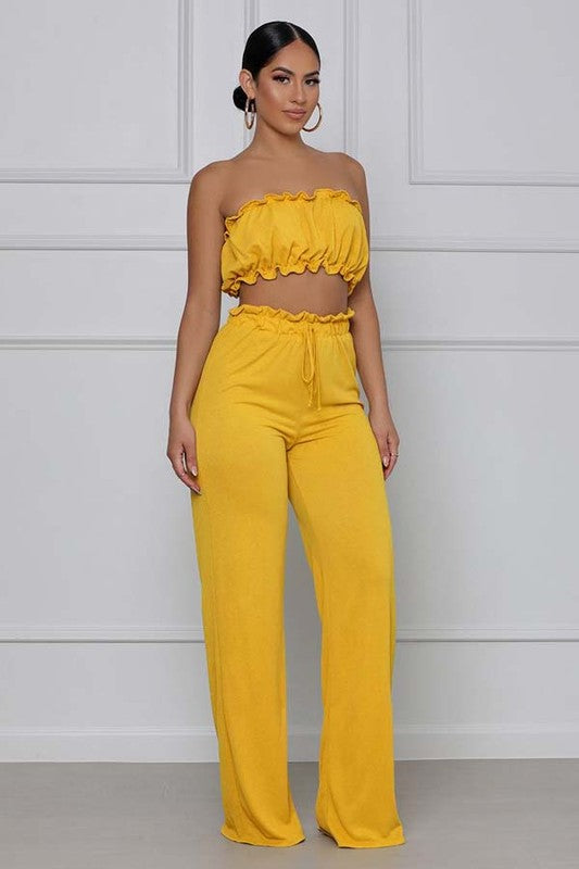 STRAPLESS RUFFLE CROP TOP AND PANT SET