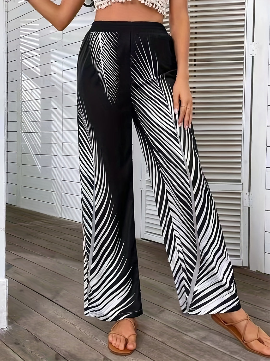 PRINTED WIDE LEG PANTS