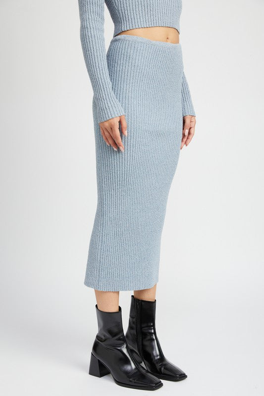 MAXI KNIT SKIRT WITH BACK SLIT