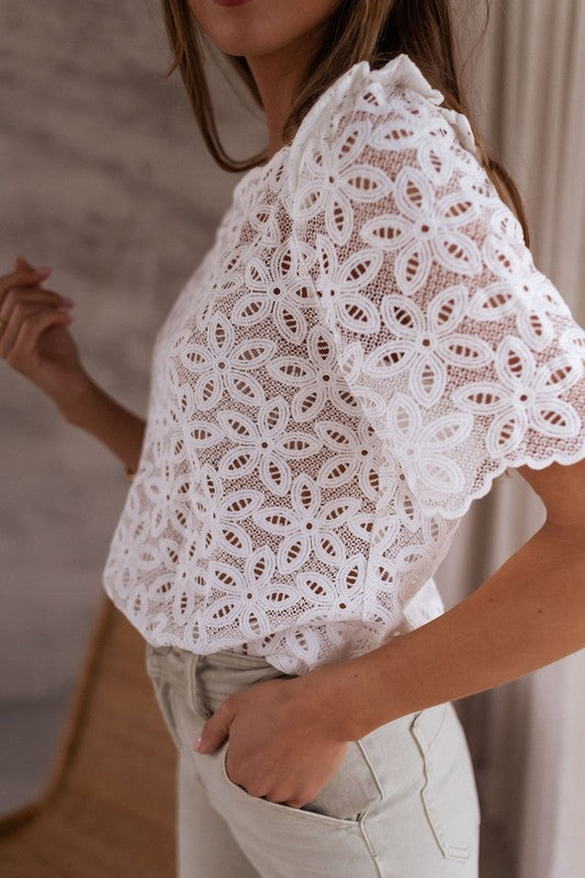 CROCHET LACE FLOWER EMBROIDERED HALLOWED BLOUSE