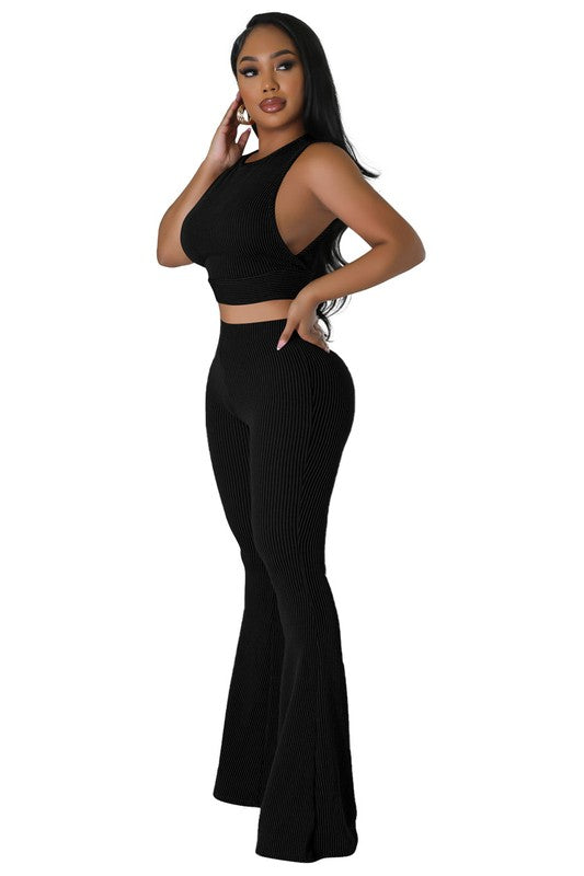 SLEEVELESS CROP TOP FLARE PANTS SET