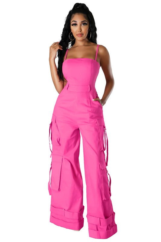 SLEEVELESS CARGO JUMPSUIT