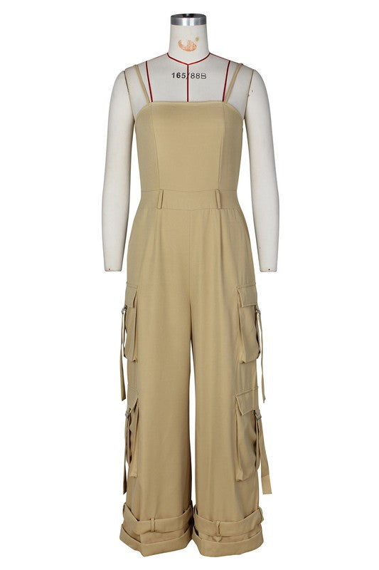 SLEEVELESS CARGO JUMPSUIT