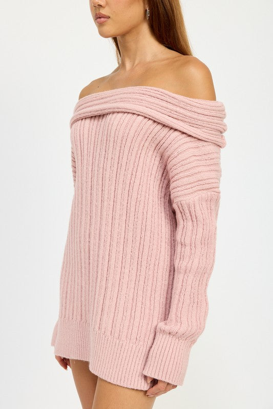 OVERSIZED OFF THE SHOULDER SWEATER