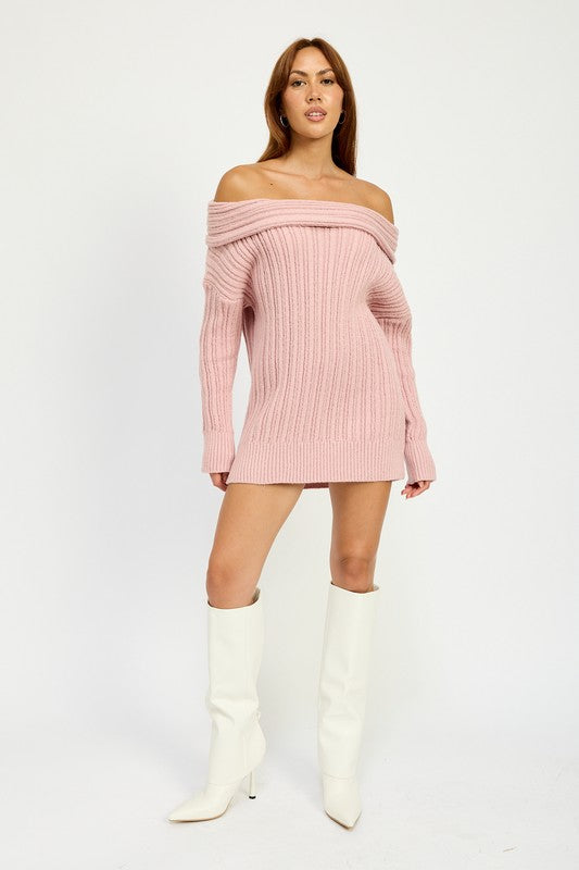 OVERSIZED OFF THE SHOULDER SWEATER