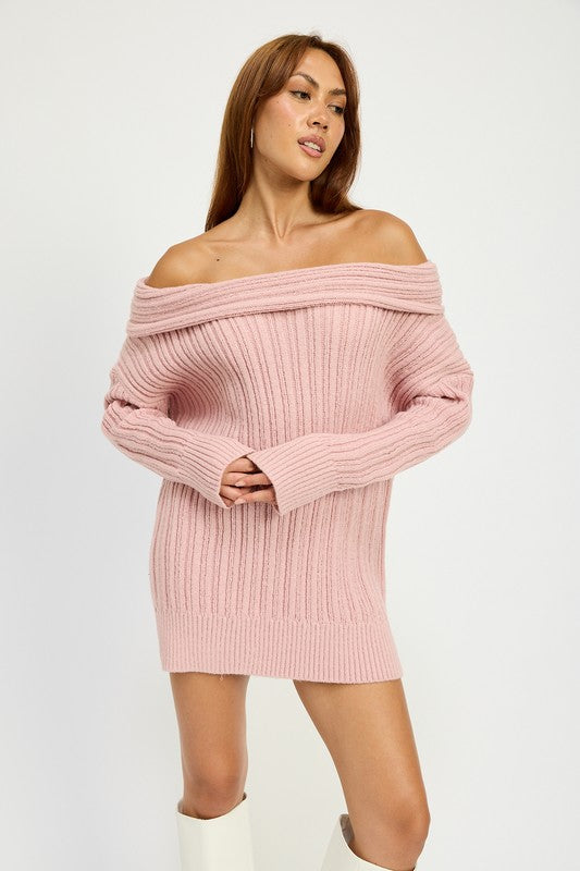 OVERSIZED OFF THE SHOULDER SWEATER