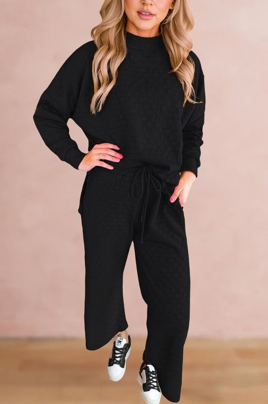 CHECKERED TEXTURED PULLOVER TOP AND PANTS SET