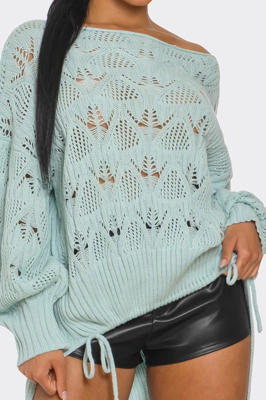 OVERSIZED KNIT ASYMMETRICAL SWEATER