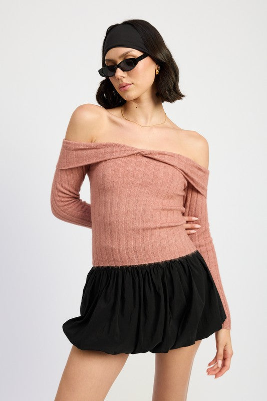 OFF THE SHOULDER SWEATER TOP