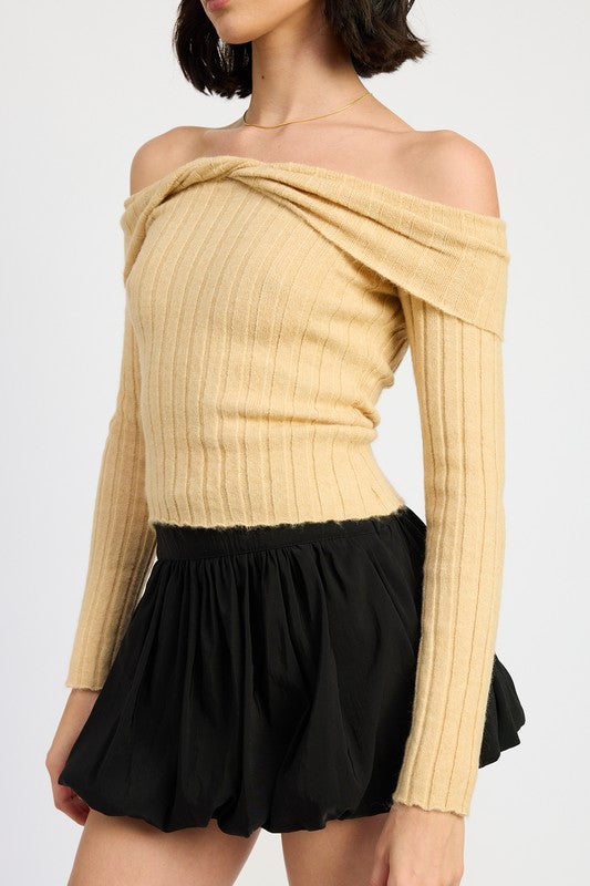 OFF THE SHOULDER SWEATER TOP