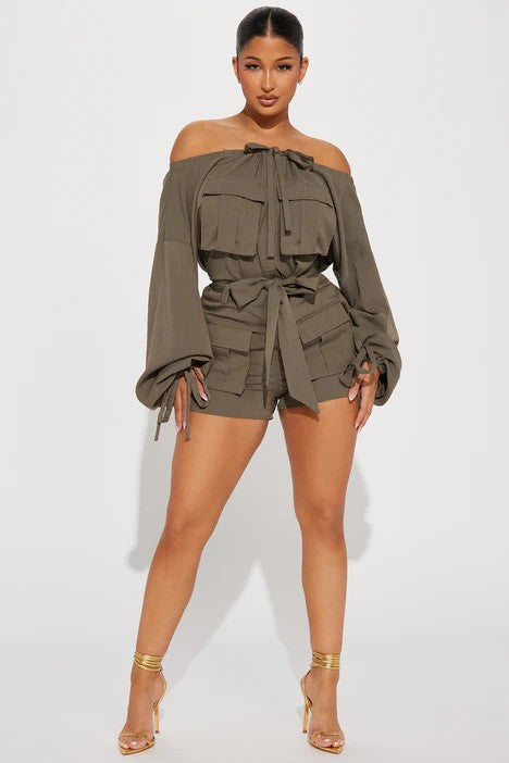 OFF THE SHOULDER ROMPER