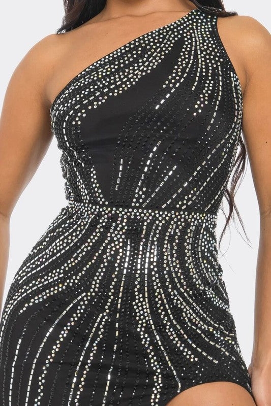 ONE SHOULDER GLITTER GOWN