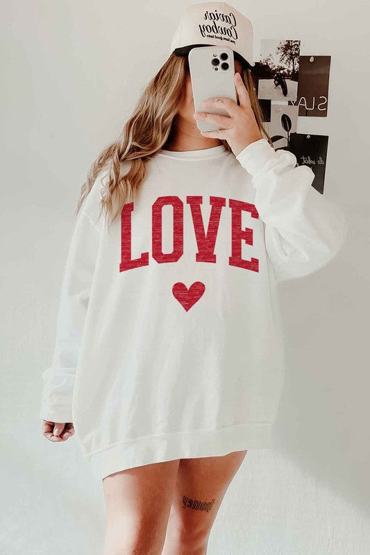 LOVE HEART VALENTINES OVERSIZED SWEATSHIRT