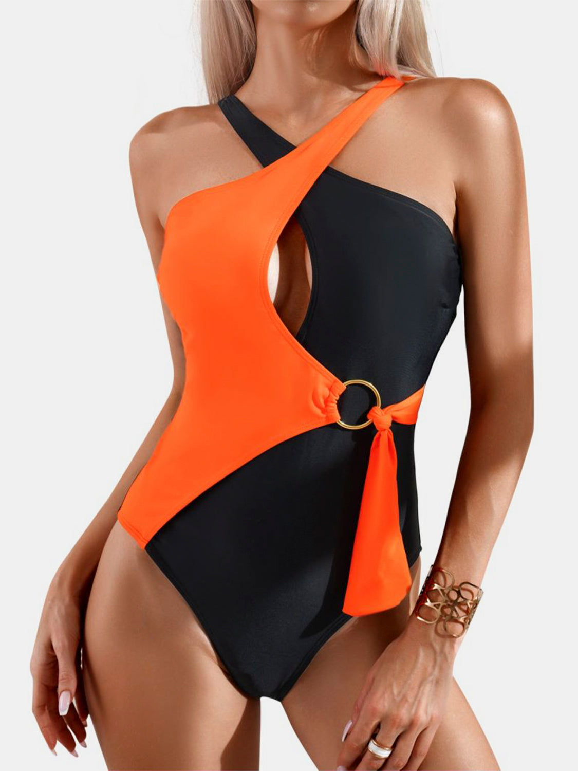 CUTOUT CONTRAST HALTER NECK ONE-PIECE SWIMSUIT