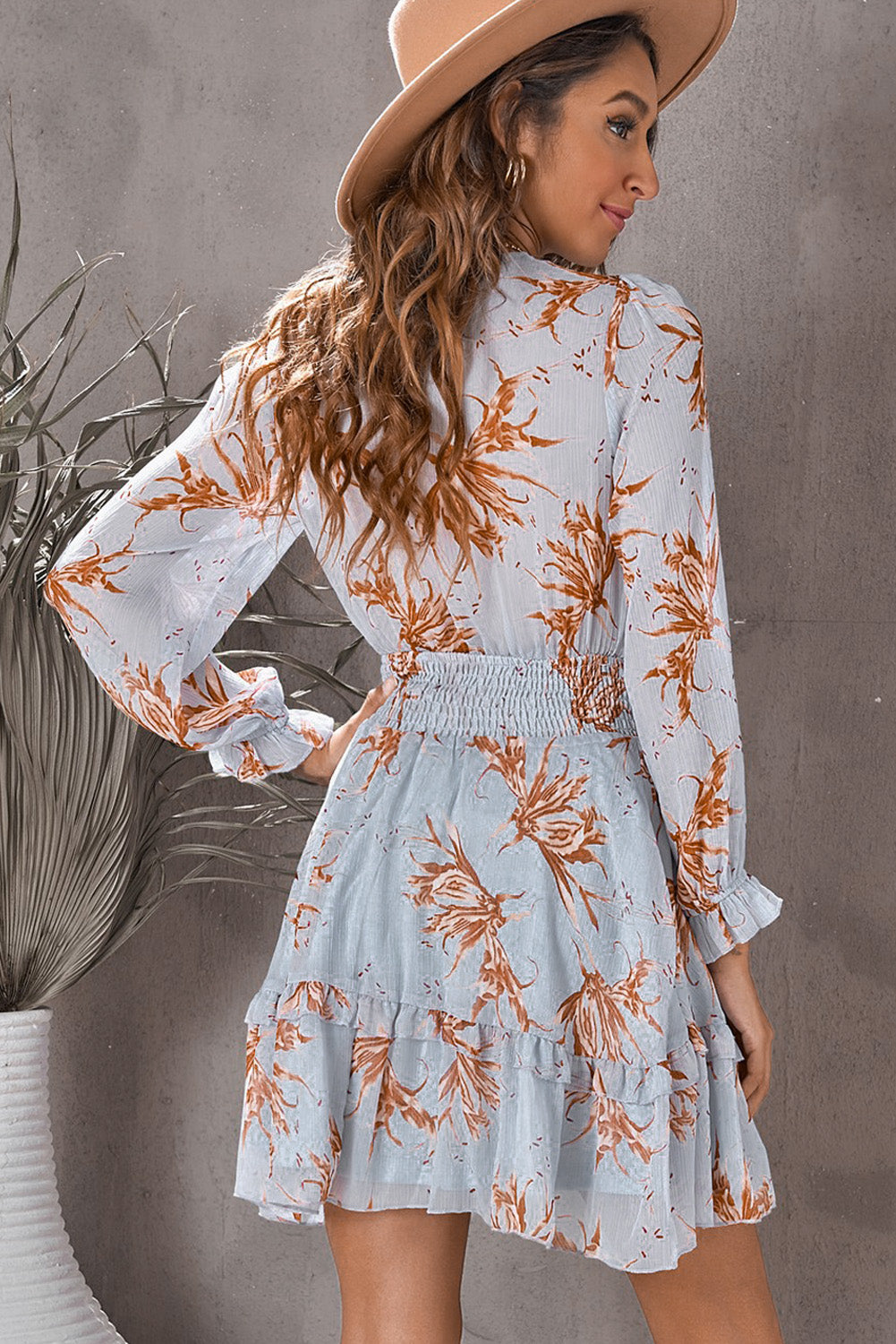 FLORAL DEEP V FLOUNCE SLEEVE MINI DRESS