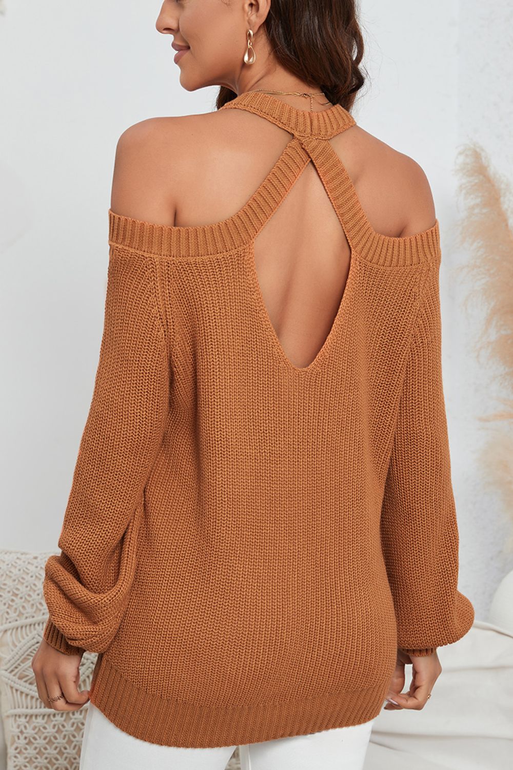 CUT-OUT BACK COLD SHOULDER LONG SLEEVE SWEATER