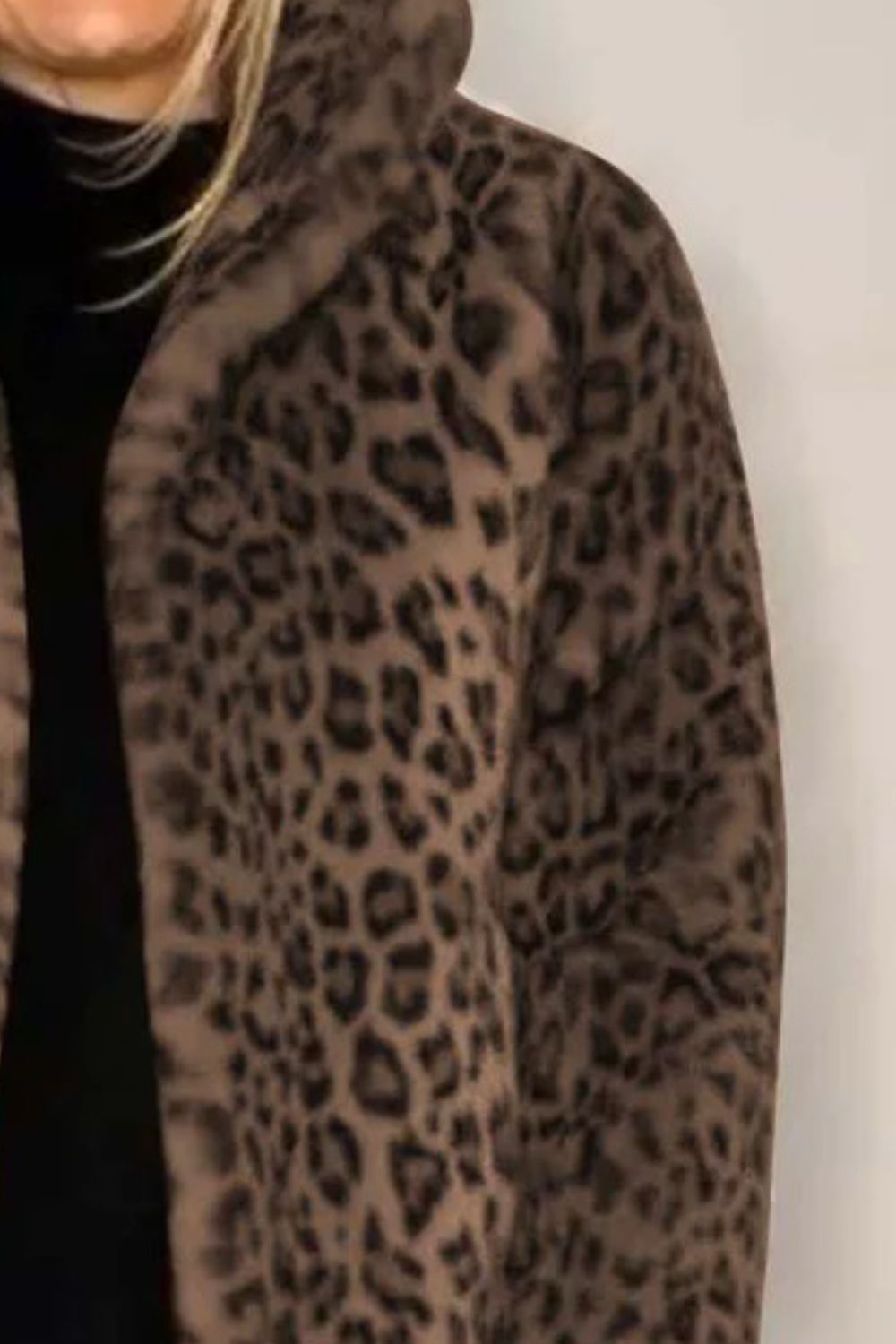 LEOPARD FURRY COLLARED NECK COAT