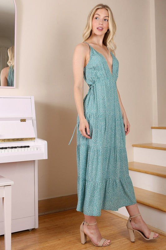 SLEEVELESS DEEP V TIER MAXI DRESS