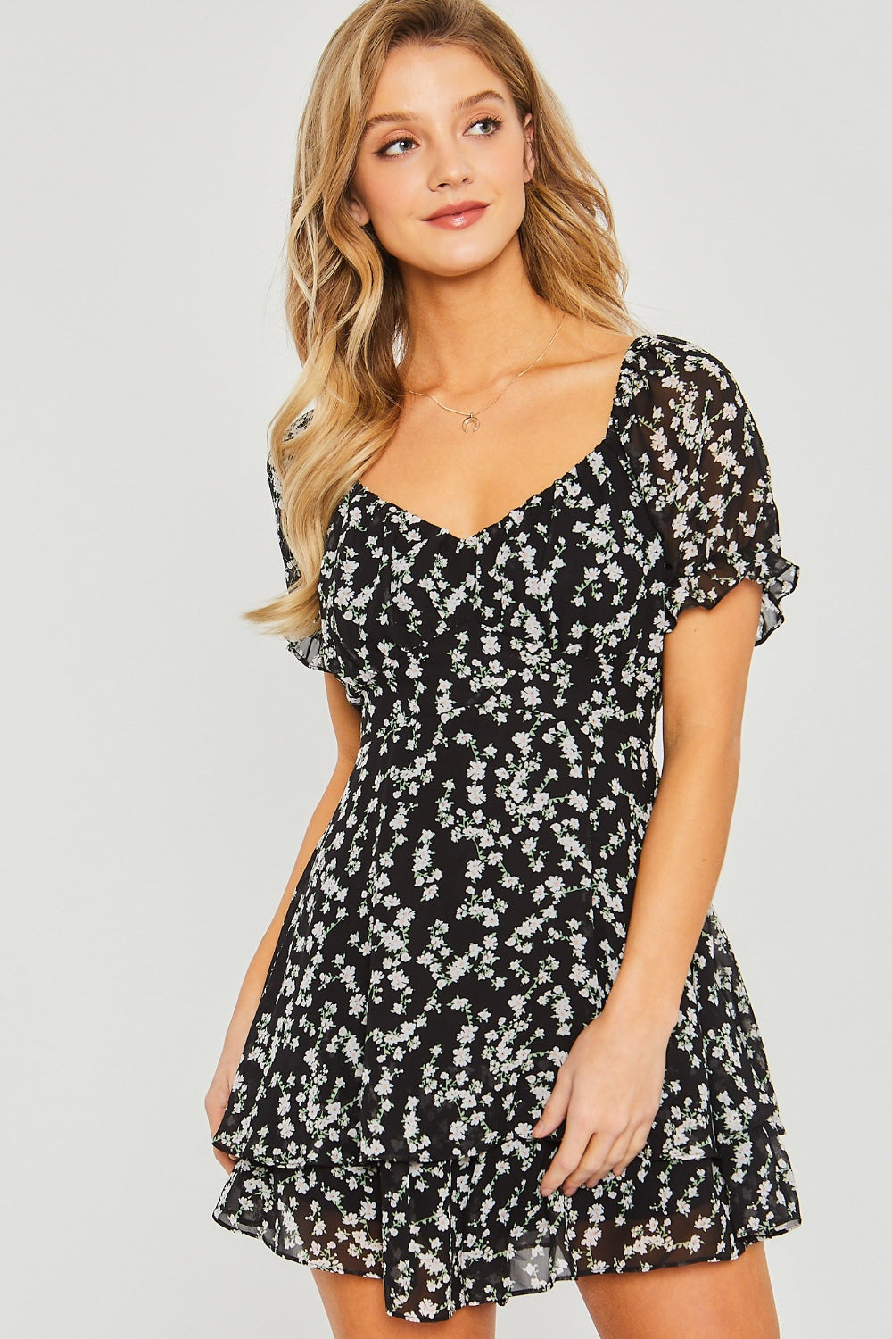 LOVE TREE DITSY FLORAL SHORT SLEEVE ROMPER