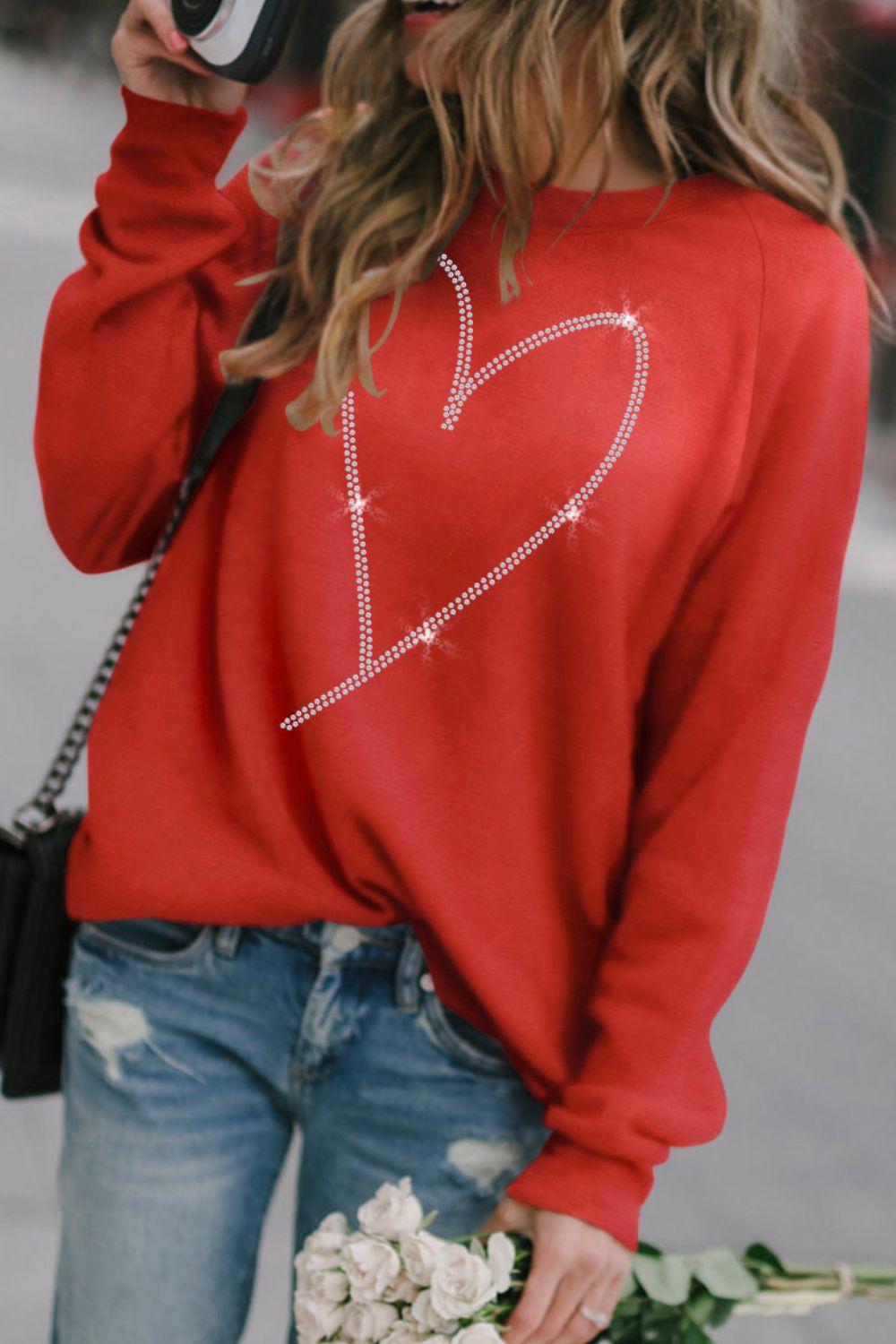 RHINESTONE HEART LONG SLEEVE SWEATSHIRT