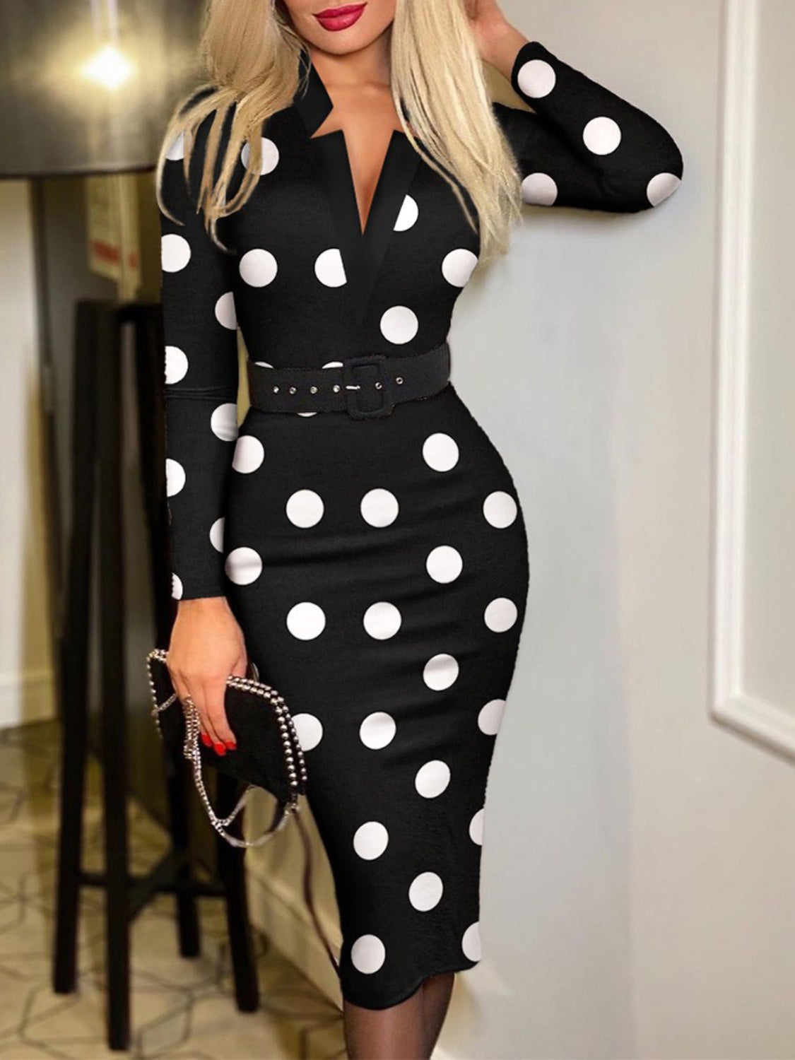 PRINTED NOTCHED LONG SLEEVE MIDI DRESS