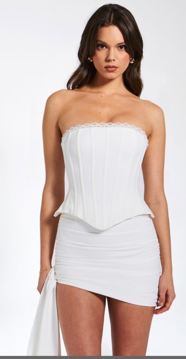 MISS CIRCLE YAMILA LACE TOP CORSET
