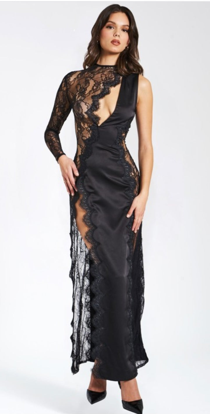 MISS CIRCLE WESLYN SATIN LACE MAXI DRESS