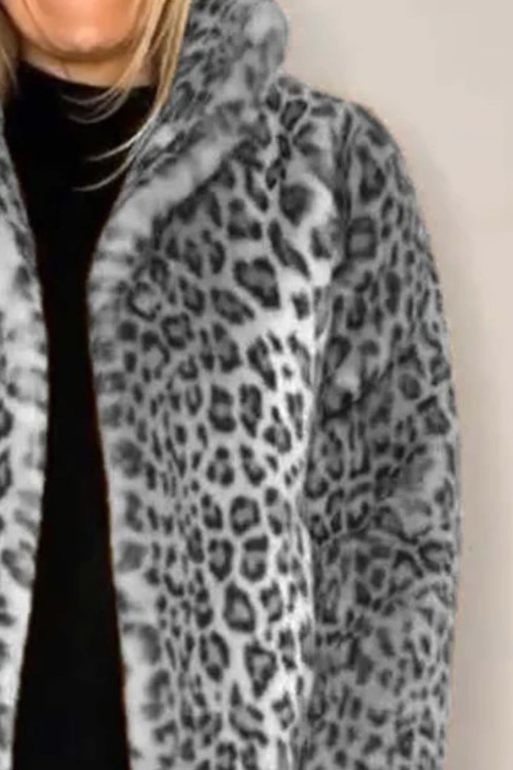 LEOPARD FURRY COLLARED NECK COAT