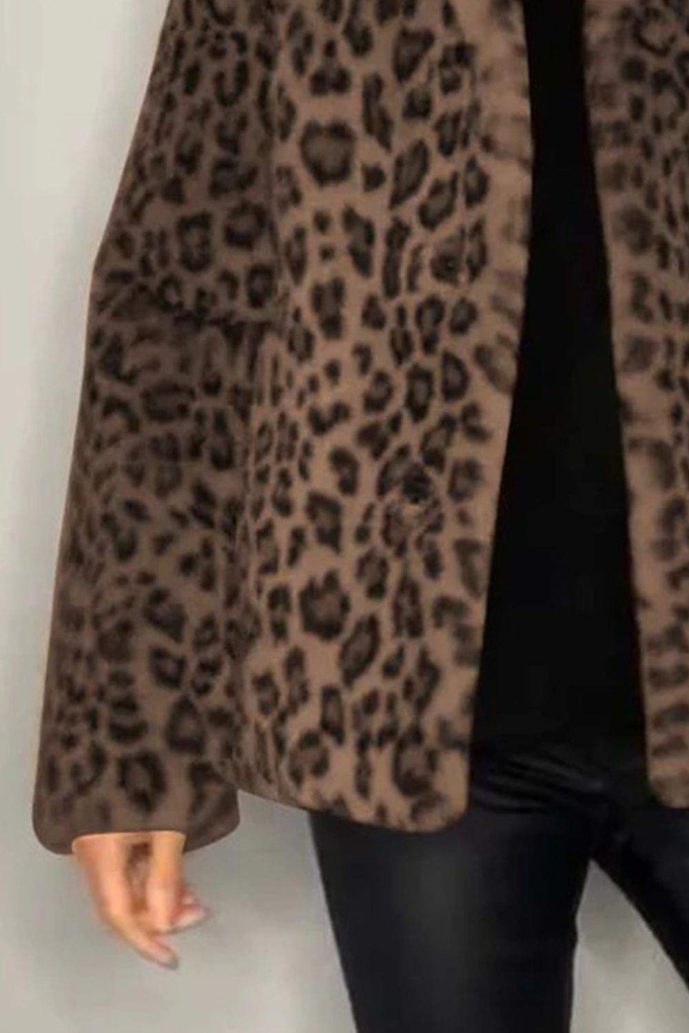 LEOPARD FURRY COLLARED NECK COAT