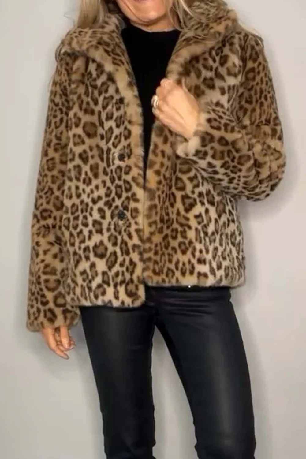 LEOPARD FURRY COLLARED NECK COAT