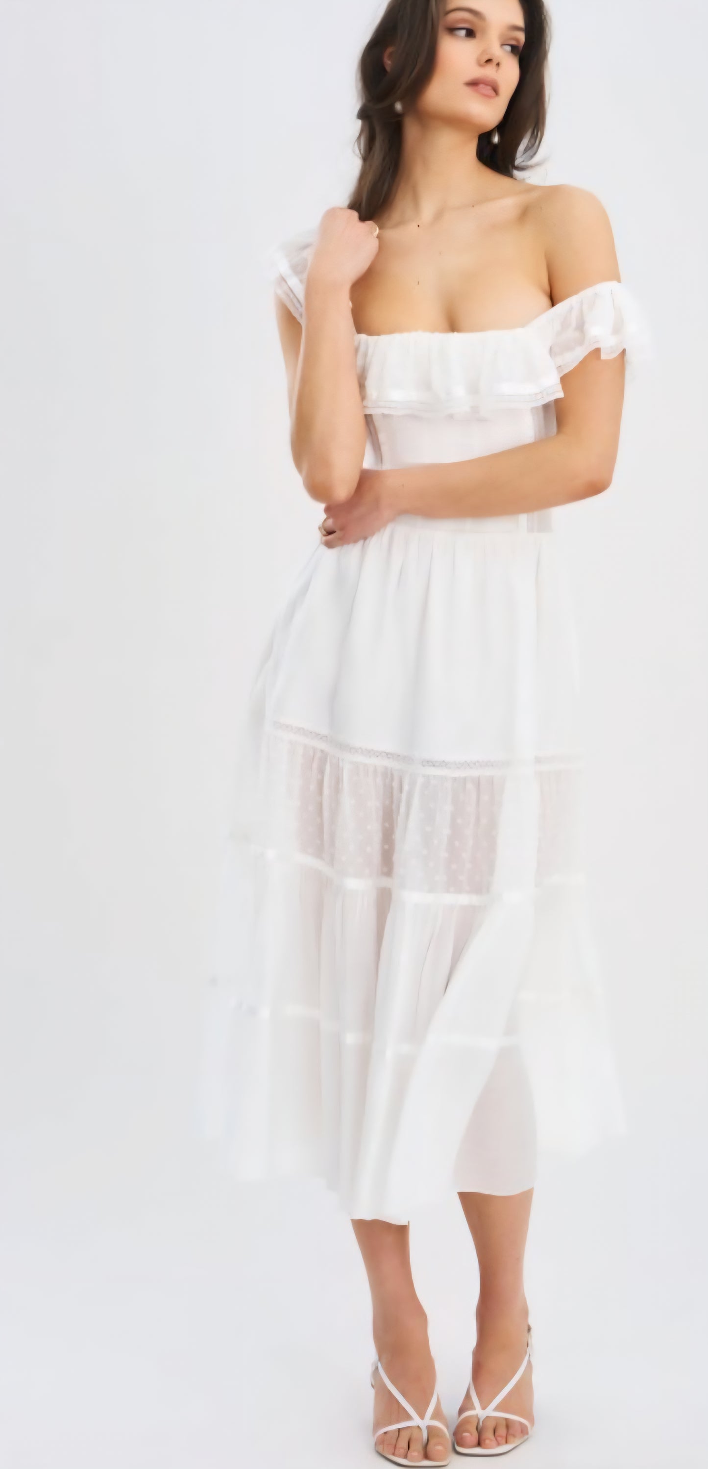 MISS CIRCLE EDEN SQUARE NECK RUFFLE MIDI DRESS