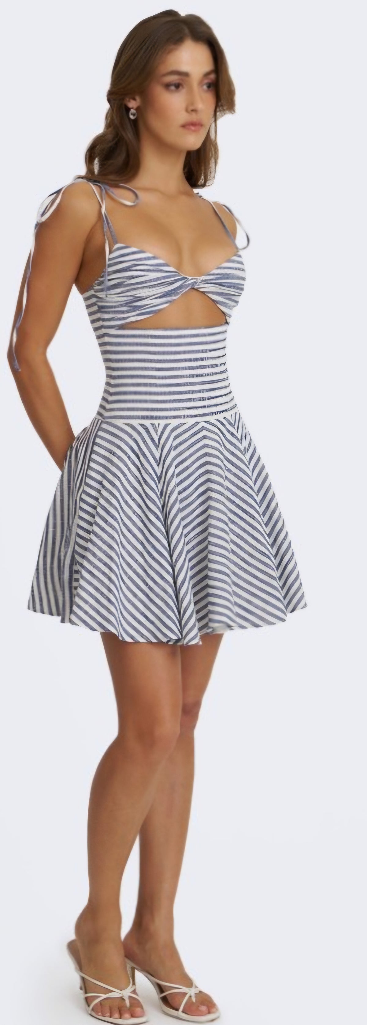 MISS CIRCLE VINAYA FLARED MINI DRESS