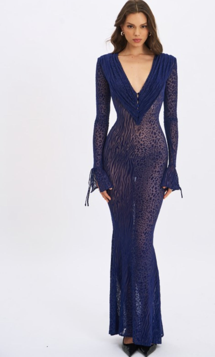 MISS CIRCLE ILYSE V NECK PLUNGE ANIMAL PRINT MAXI DRESS