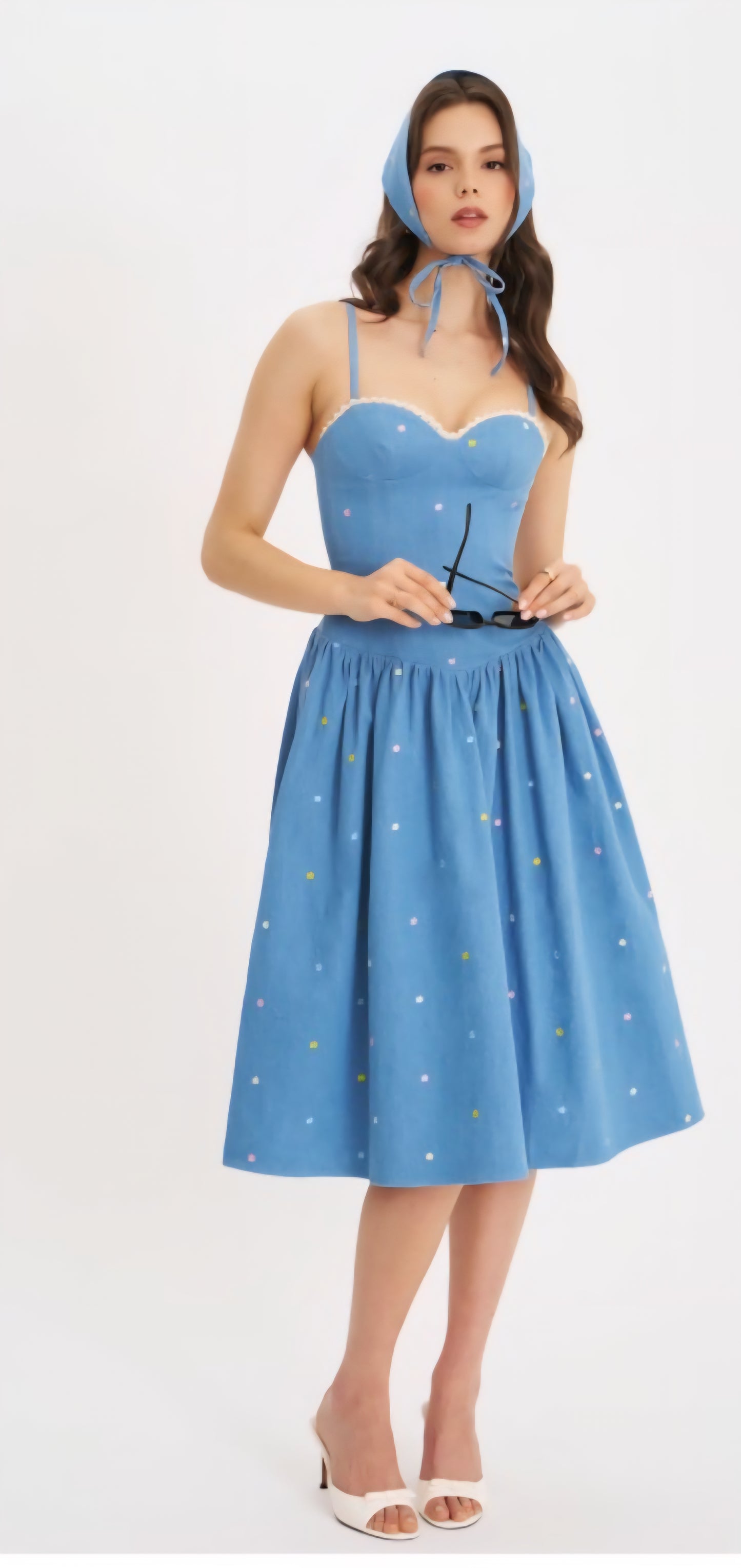 MISS CIRCLE ZADIE EMBROIDERED FLOWER MIDI DRESS