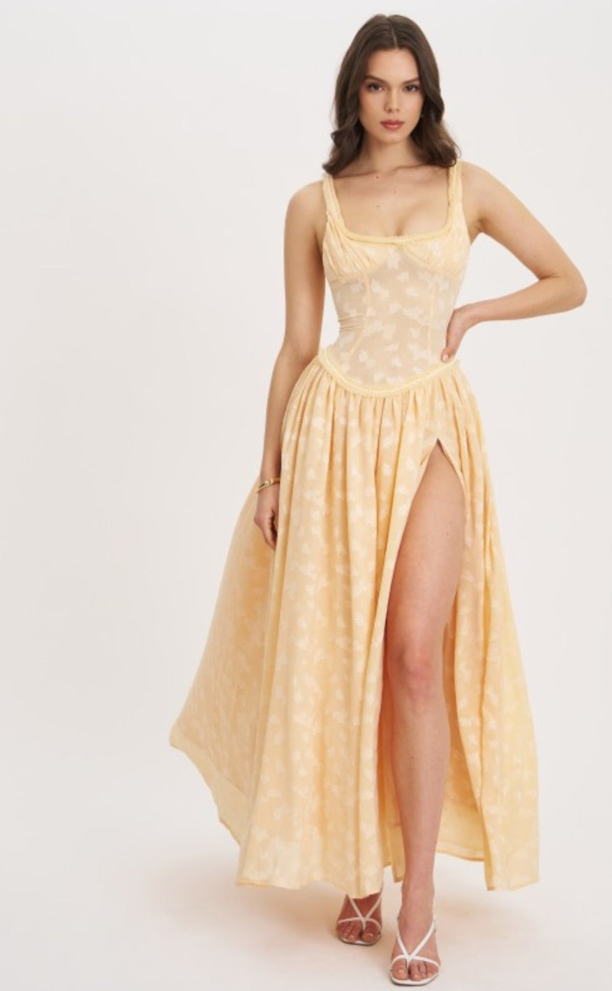 MISS CIRCLE ULISSA SQUARE NECK MAXI DRESS