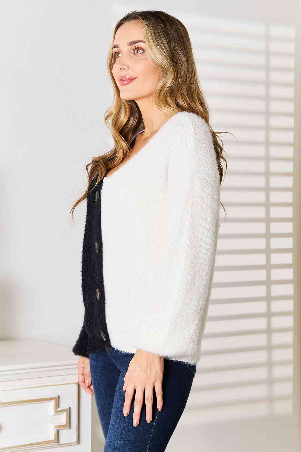 WOVEN RIGHT CONTRAST BUTTON FRONT V NECK CARDIGAN